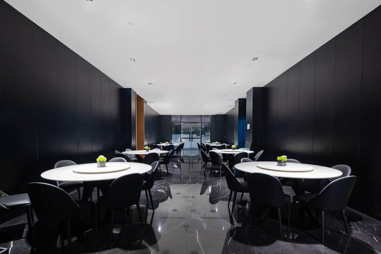Ramada By Wyndham Wuhan Hankou Exterior foto